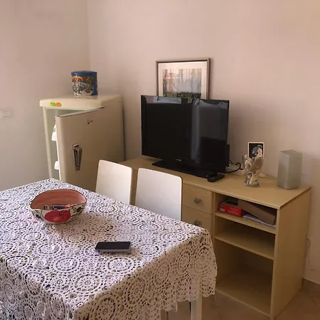 Bilocale Con Ampio Terrazzo Loano